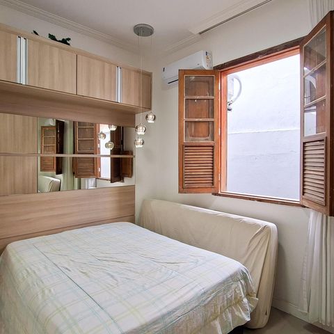 Casa à venda com 140m², 3 quartos e 2 vagasSuíte
