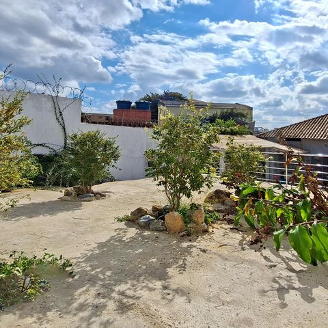 Casa à venda com 140m², 3 quartos e 2 vagasQuintal