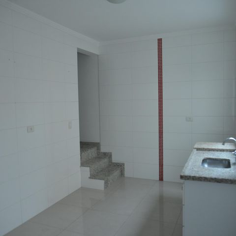 Apartamento à venda com 106m², 2 quartos e 1 vagaCozinha