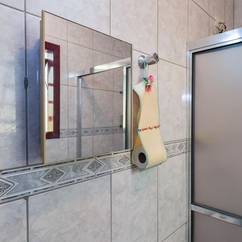 Casa à venda com 143m², 4 quartos e 2 vagas Casa à venda com 143m², 4 quartos e 2 vagasBanheiro da Suíte 2