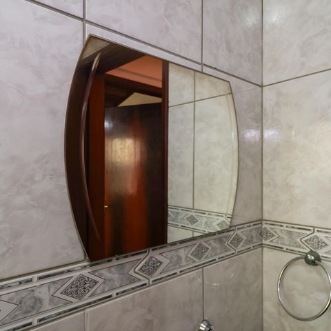 Casa à venda com 143m², 4 quartos e 2 vagas Casa à venda com 143m², 4 quartos e 2 vagasBanheiro