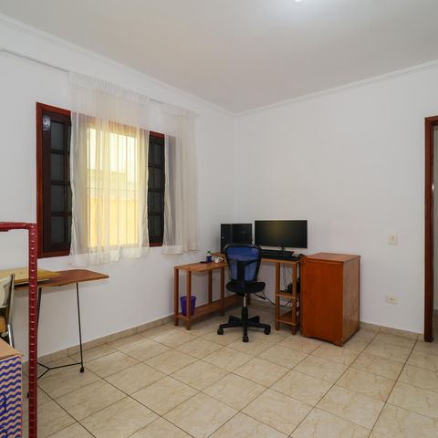 Casa à venda com 143m², 4 quartos e 2 vagas Casa à venda com 143m², 4 quartos e 2 vagasSuíte 2