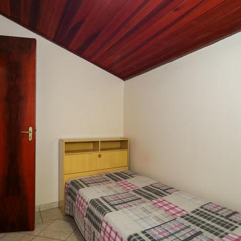 Casa à venda com 143m², 4 quartos e 2 vagas Casa à venda com 143m², 4 quartos e 2 vagasQuarto 2