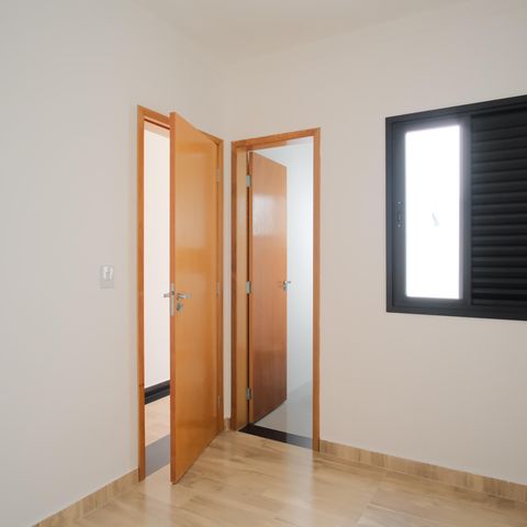 Casa à venda com 130m², 3 quartos e 2 vagasSuíte 1