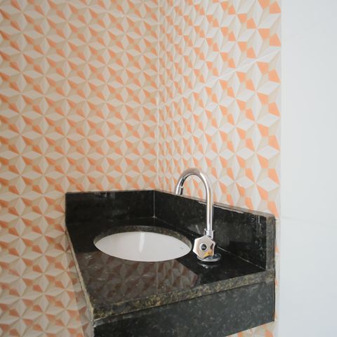 Casa à venda com 130m², 3 quartos e 2 vagasLavabo