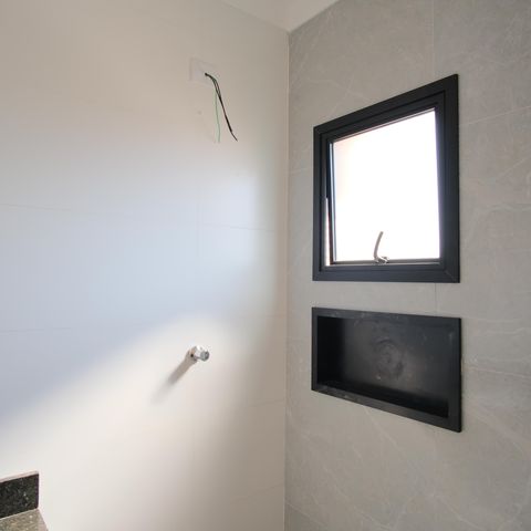 Casa à venda com 130m², 3 quartos e 2 vagasBanheiro da Suíte 3