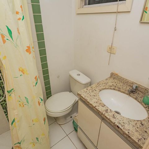 Casa à venda com 200m², 3 quartos e sem vagaBanheiro da Suíte 3