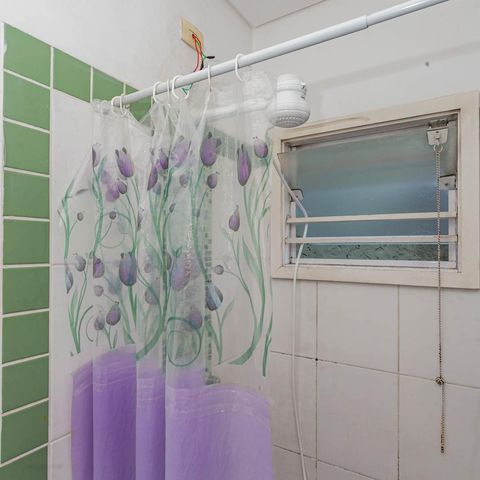 Casa à venda com 200m², 3 quartos e sem vagaBanheiro da Suíte 2