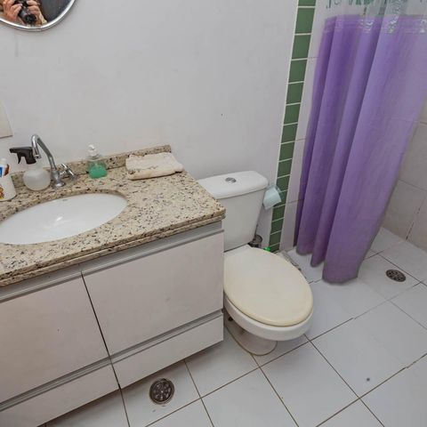 Casa à venda com 200m², 3 quartos e sem vagaBanheiro da Suíte 2