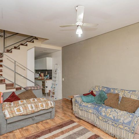 Casa à venda com 200m², 3 quartos e sem vagaSala