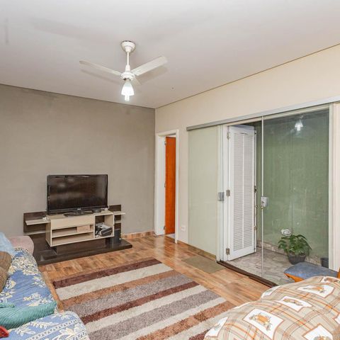 Casa à venda com 200m², 3 quartos e sem vagaSala