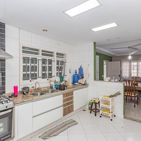 Casa à venda com 200m², 3 quartos e sem vagaCozinha