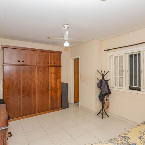 Casa à venda com 200m², 3 quartos e sem vagaSuíte 3