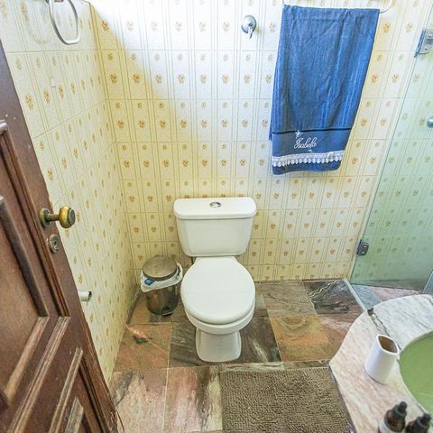 Casa à venda com 2000m², 4 quartos e 4 vagas Casa à venda com 2000m², 4 quartos e 4 vagasSuíte 03 Banheiro