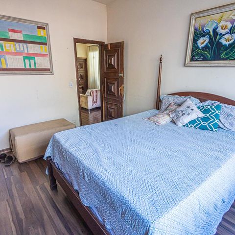 Casa à venda com 2000m², 4 quartos e 4 vagas Casa à venda com 2000m², 4 quartos e 4 vagasSuíte 02