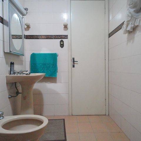 Apartamento à venda com 100m², 4 quartos e 1 vagaBanheiro da Suíte