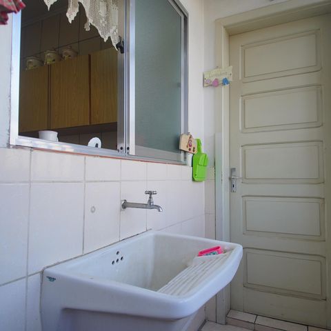Apartamento à venda com 100m², 4 quartos e 1 vagaÁrea de Serviço