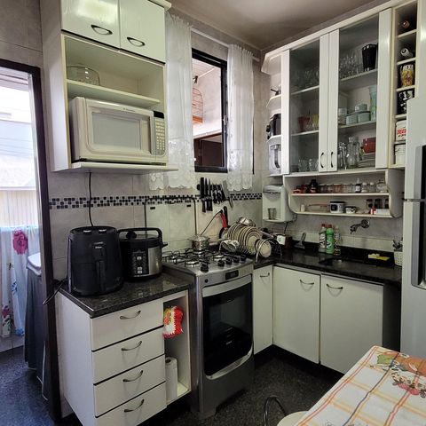 Apartamento à venda com 118m², 3 quartos e 1 vaga Apartamento à venda com 118m², 3 quartos e 1 vagaCozinha