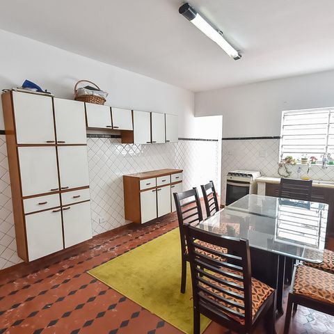 Casa à venda com 104m², 2 quartos e 1 vaga Casa à venda com 104m², 2 quartos e 1 vagaCozinha