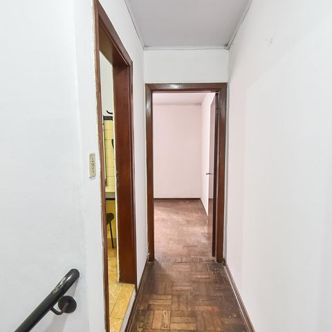 Casa à venda com 104m², 2 quartos e 1 vaga Casa à venda com 104m², 2 quartos e 1 vagaCorredor