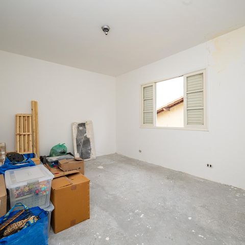 Casa à venda com 168m², 3 quartos e 4 vagas Casa à venda com 168m², 3 quartos e 4 vagasQuarto 2