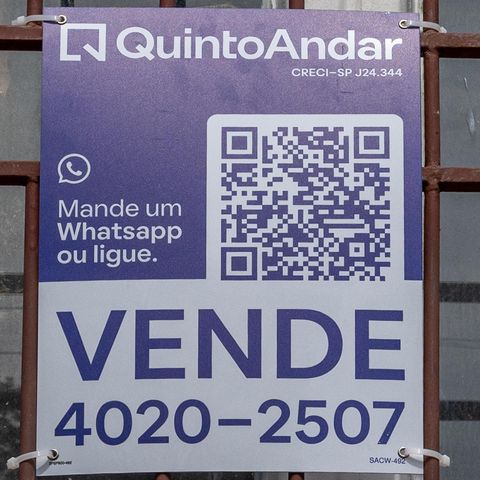 Casa à venda com 168m², 3 quartos e 4 vagas Casa à venda com 168m², 3 quartos e 4 vagasPlaquinha