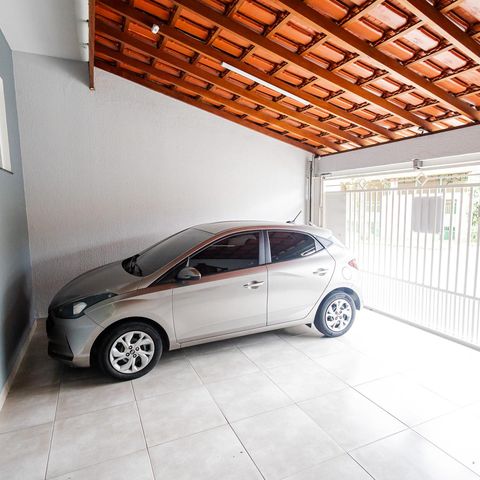 Casa à venda com 75m², 2 quartos e 2 vagas Casa à venda com 75m², 2 quartos e 2 vagasGaragem