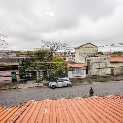 Casa à venda com 75m², 2 quartos e 2 vagas Casa à venda com 75m², 2 quartos e 2 vagasVista do Quarto 2