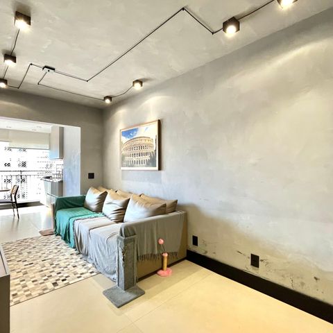 Apartamento à venda com 82m², 3 quartos e 1 vaga Apartamento à venda com 82m², 3 quartos e 1 vagaSala
