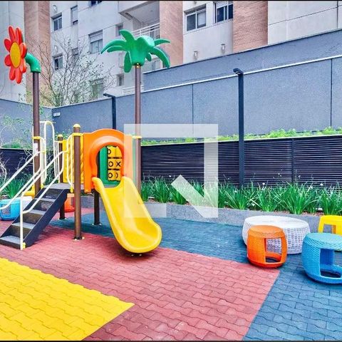 Apartamento à venda com 82m², 3 quartos e 1 vaga Apartamento à venda com 82m², 3 quartos e 1 vagaÁrea comum - Playground