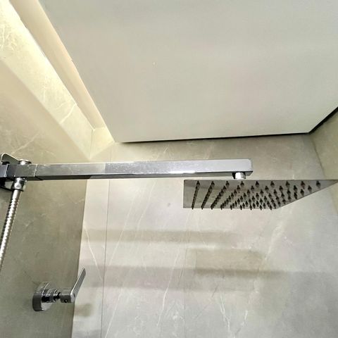 Apartamento à venda com 82m², 3 quartos e 1 vaga Apartamento à venda com 82m², 3 quartos e 1 vagaBanheiro Corredor