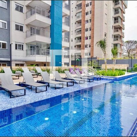 Apartamento à venda com 82m², 3 quartos e 1 vaga Apartamento à venda com 82m², 3 quartos e 1 vagaÁrea comum - Piscina