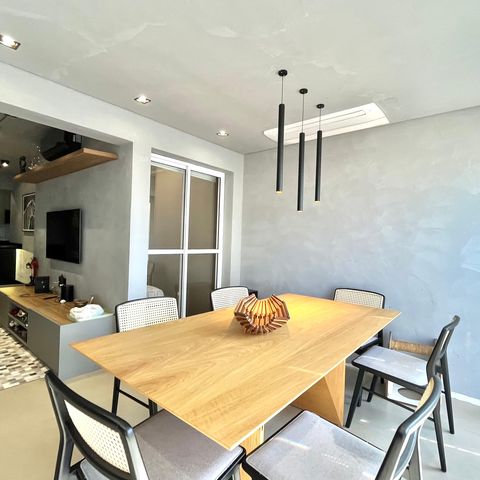 Apartamento à venda com 82m², 3 quartos e 1 vaga Apartamento à venda com 82m², 3 quartos e 1 vagaVaranda