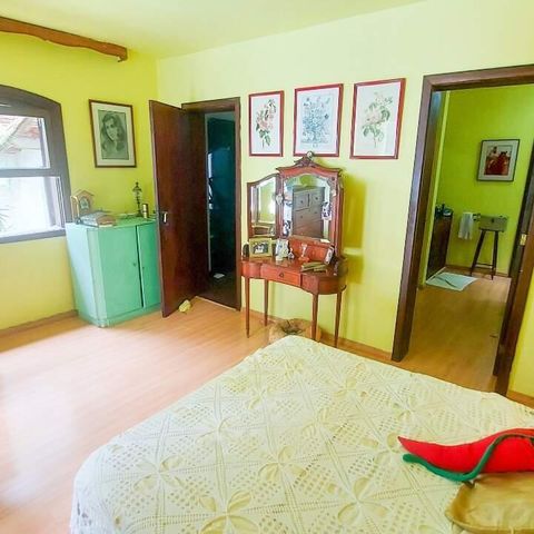Casa à venda com 580m², 4 quartos e 4 vagas