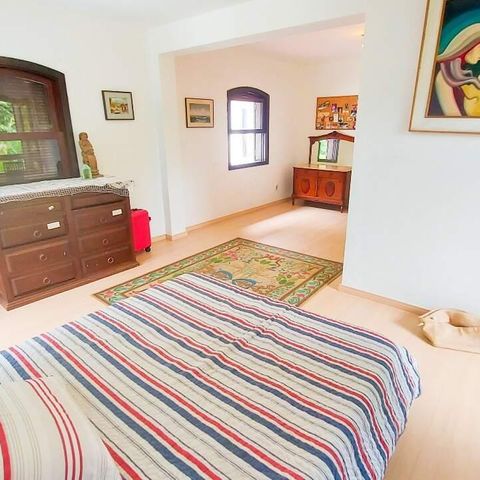 Casa à venda com 580m², 4 quartos e 4 vagas