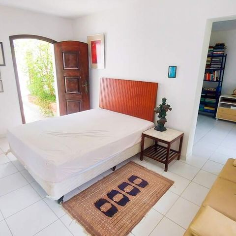 Casa à venda com 580m², 4 quartos e 4 vagas