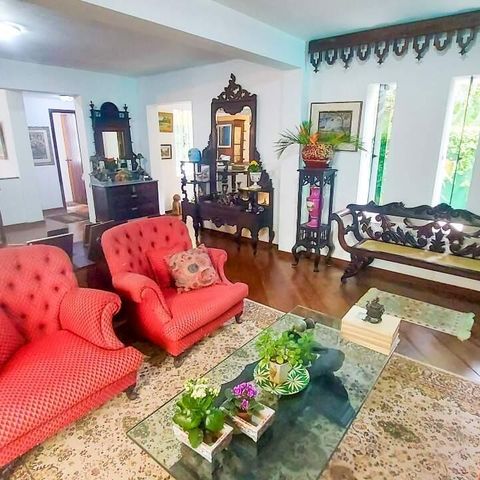 Casa à venda com 580m², 4 quartos e 4 vagas