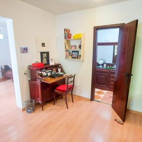 Casa à venda com 580m², 4 quartos e 4 vagas