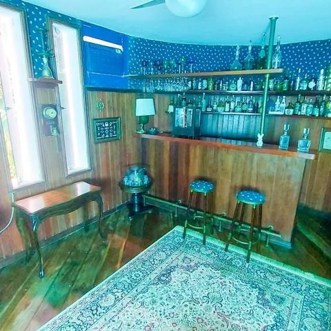 Casa à venda com 580m², 4 quartos e 4 vagas