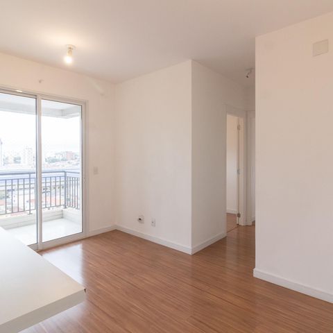 Apartamento à venda com 49m², 2 quartos e 1 vaga Apartamento à venda com 49m², 2 quartos e 1 vagaSala