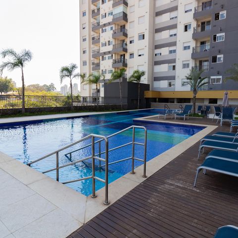 Apartamento à venda com 49m², 2 quartos e 1 vaga Apartamento à venda com 49m², 2 quartos e 1 vagaÁrea comum - Piscina