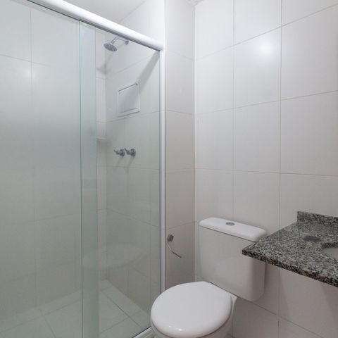 Apartamento à venda com 49m², 2 quartos e 1 vaga Apartamento à venda com 49m², 2 quartos e 1 vagaBanheiro Social