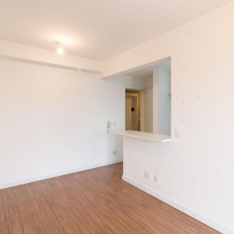 Apartamento à venda com 49m², 2 quartos e 1 vaga Apartamento à venda com 49m², 2 quartos e 1 vagaSala