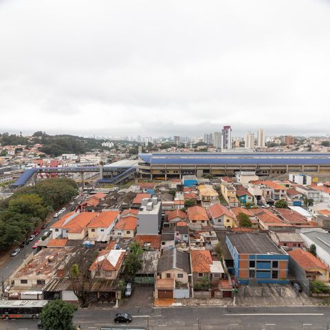 Apartamento à venda com 49m², 2 quartos e 1 vaga Apartamento à venda com 49m², 2 quartos e 1 vagaVista da Sacada