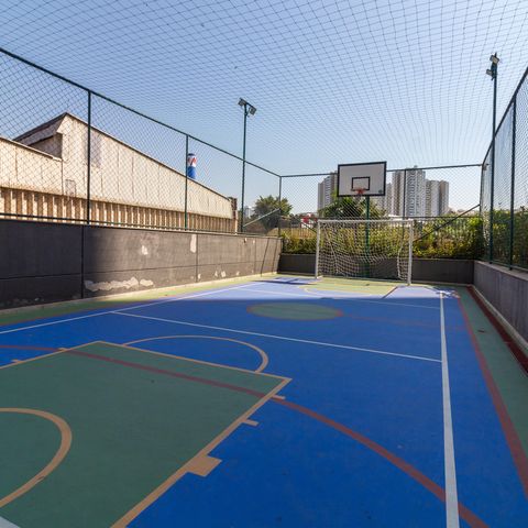 Apartamento à venda com 49m², 2 quartos e 1 vaga Apartamento à venda com 49m², 2 quartos e 1 vagaQuadra Esportiva