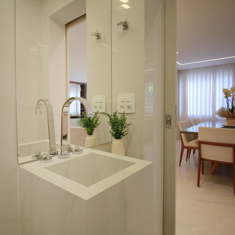 Apartamento à venda com 190m², 4 quartos e 3 vagasLavabo