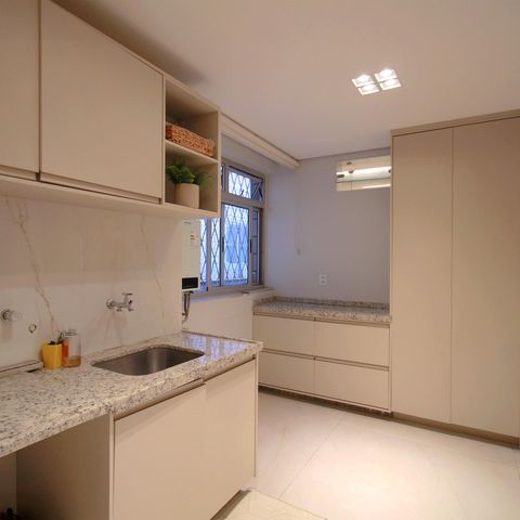Apartamento à venda com 190m², 4 quartos e 3 vagasÁrea de Serviço