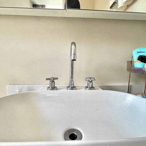 Apartamento para alugar com 100m², 3 quartos e 2 vagas Apartamento para alugar com 100m², 3 quartos e 2 vagasBanheiro da Suíte