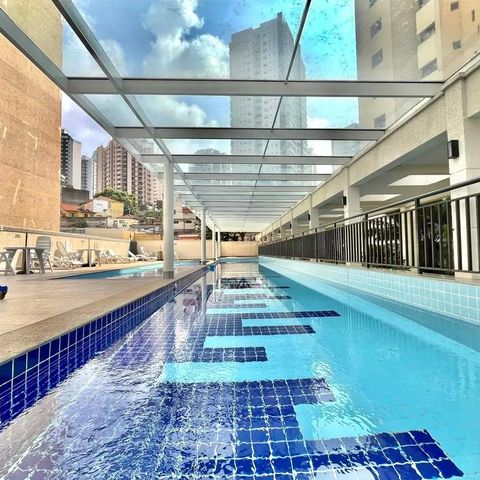 Apartamento para alugar com 100m², 3 quartos e 2 vagas Apartamento para alugar com 100m², 3 quartos e 2 vagasÁrea comum - Piscina
