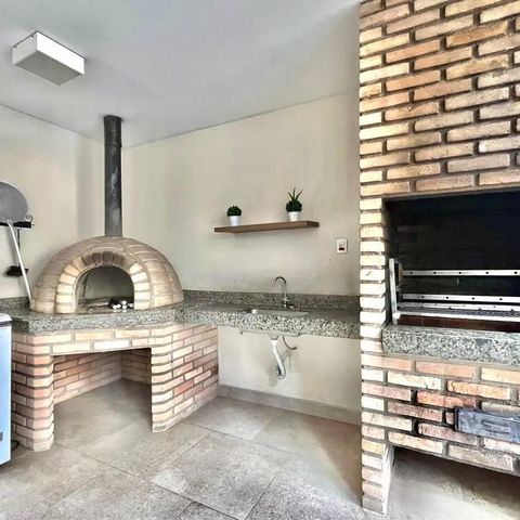 Apartamento para alugar com 100m², 3 quartos e 2 vagas Apartamento para alugar com 100m², 3 quartos e 2 vagasÁrea comum - Churrasqueira